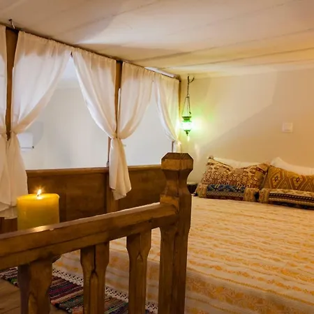Konukevi Villanonna & Hamam 3*