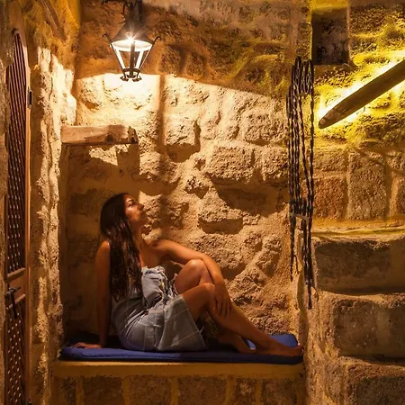 Villanonna & Hamam Konukevi 3*